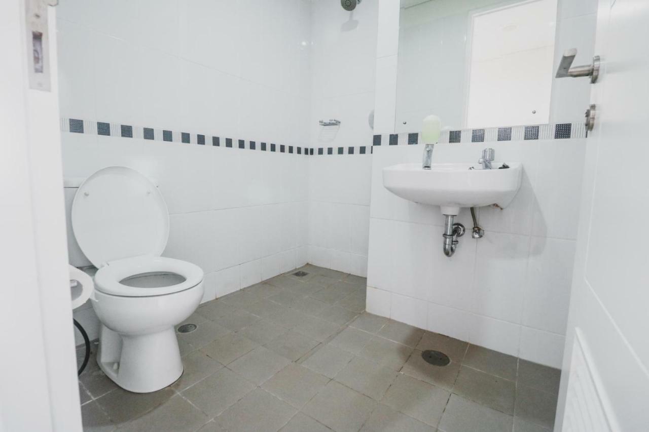Reddoorz Apartment Near Summarecon Mall Serpong Tangerang Ngoại thất bức ảnh