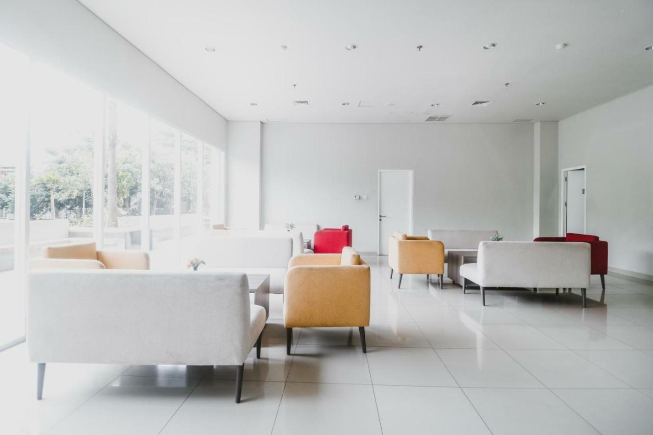 Reddoorz Apartment Near Summarecon Mall Serpong Tangerang Ngoại thất bức ảnh