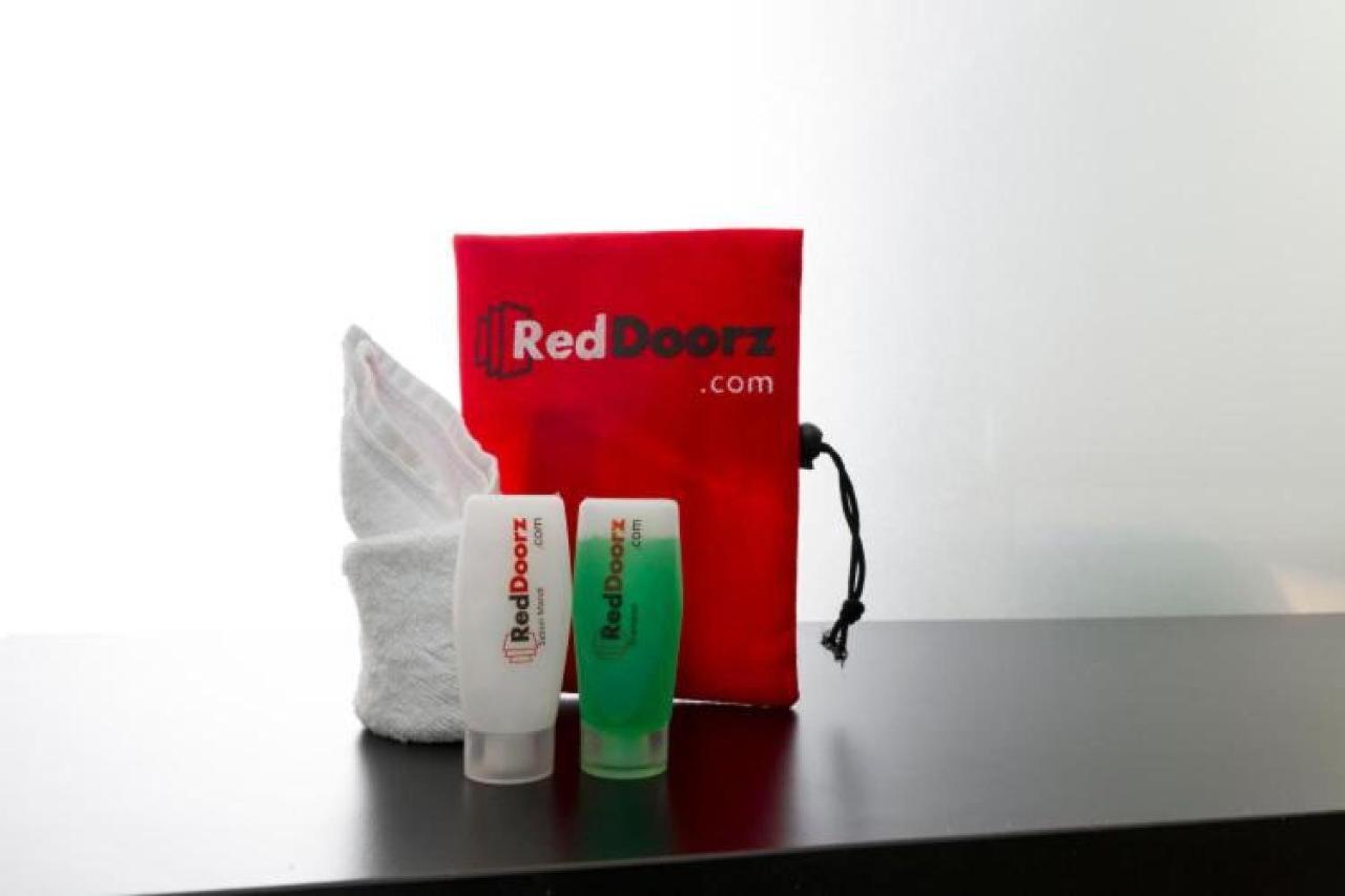 Reddoorz Apartment Near Summarecon Mall Serpong Tangerang Ngoại thất bức ảnh